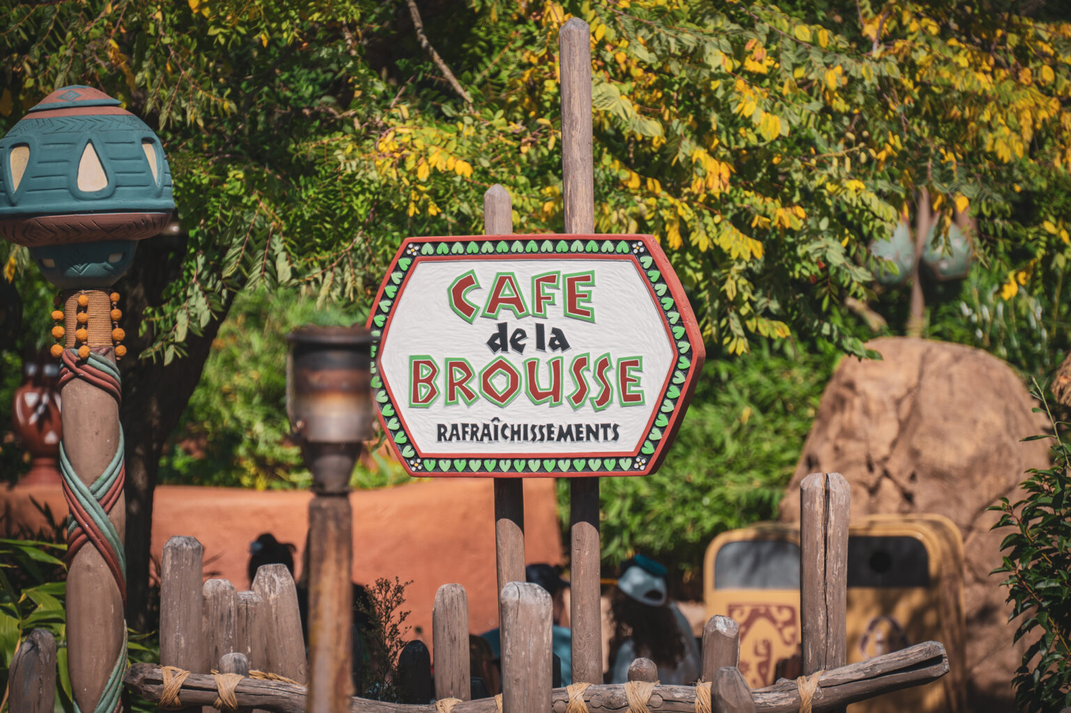 Café de la Brousse © DLP Explorers