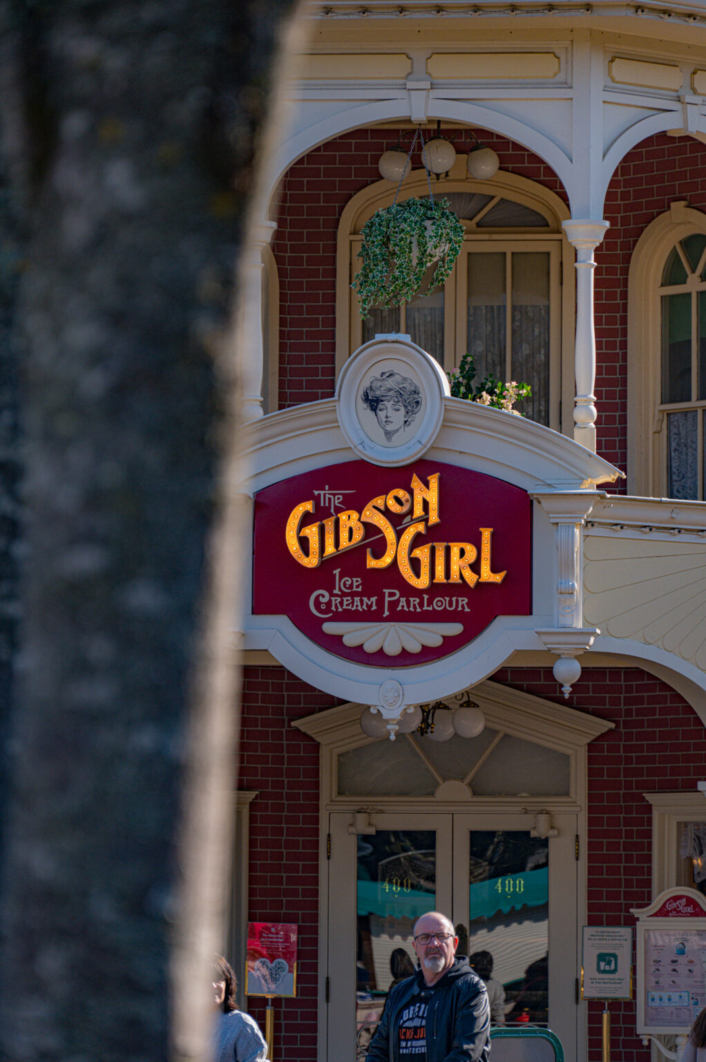 The Gibson Girl Ice Cream Parlour © DLP Explorers
