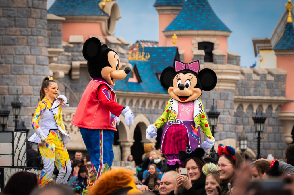 A Million Splashes of Colour - © DLP Explorers