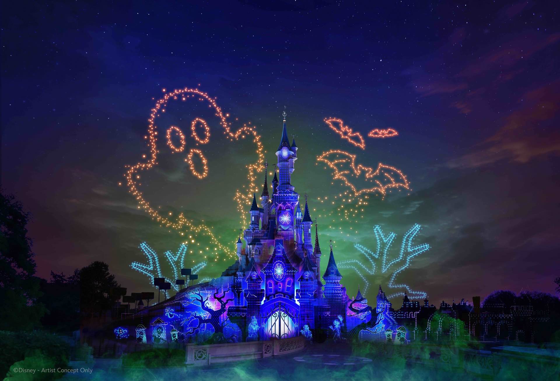 Disney Electrical Sky Parade Halloween - © Disney