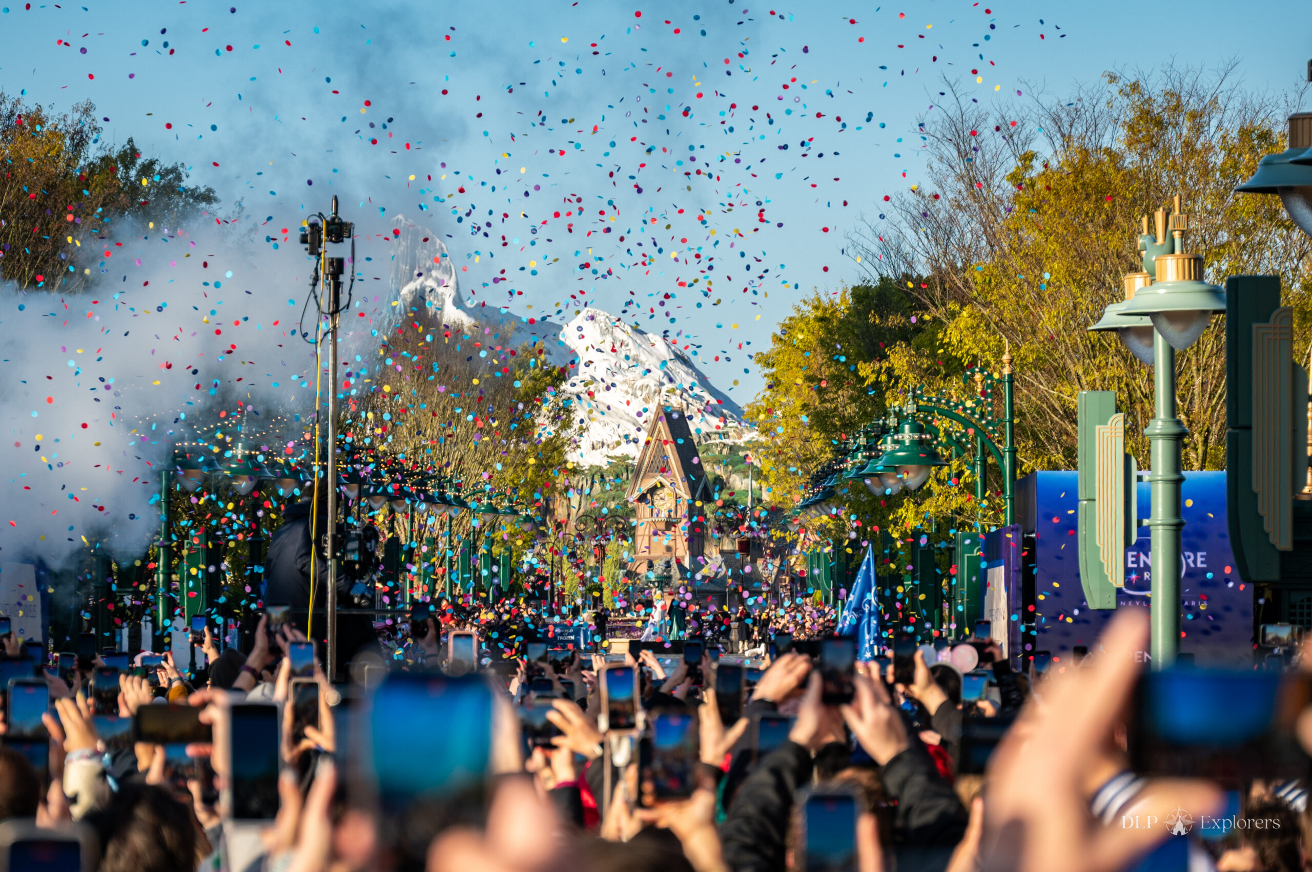 De officiële opening van Disney Adventure World - © DLP Explorers