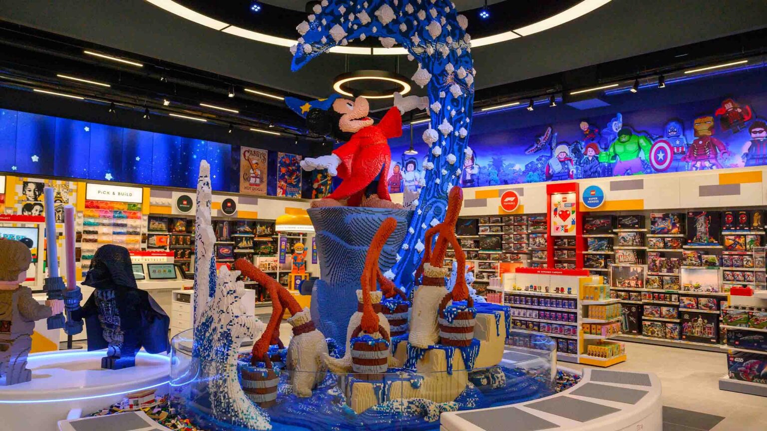 The LEGO® Store - © Disney