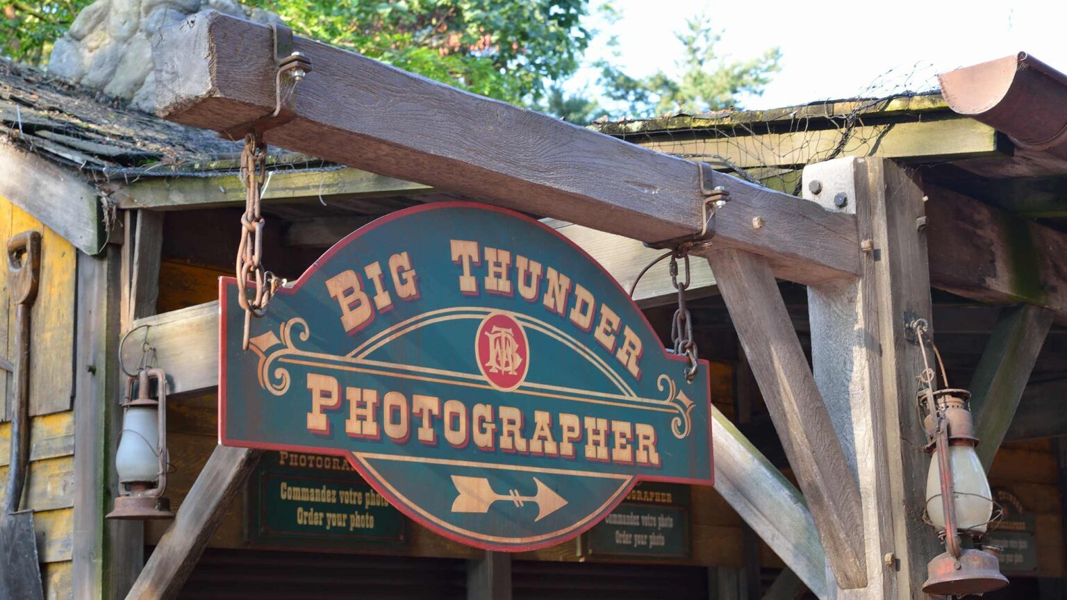 Big Thunder Photographer Big Thunder Photographer - © Disney